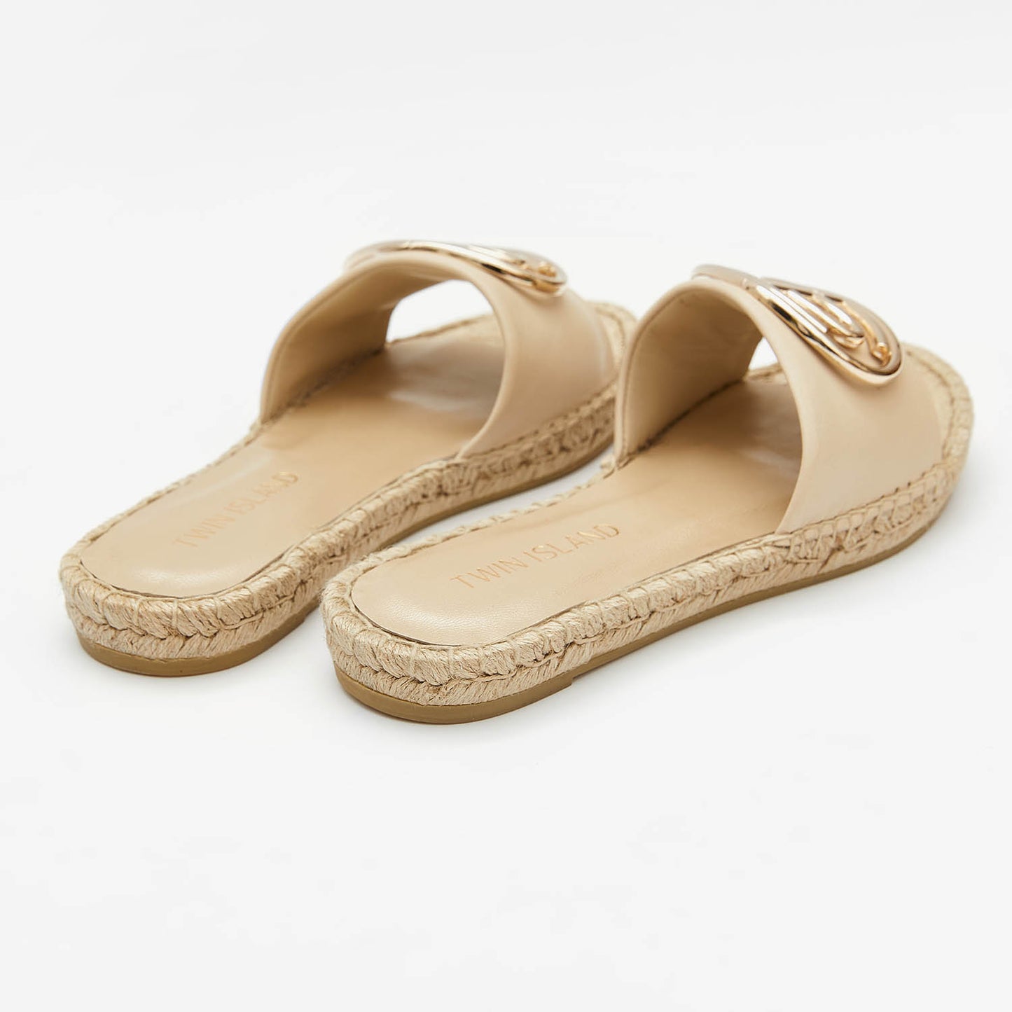 CAIMAN CREMA